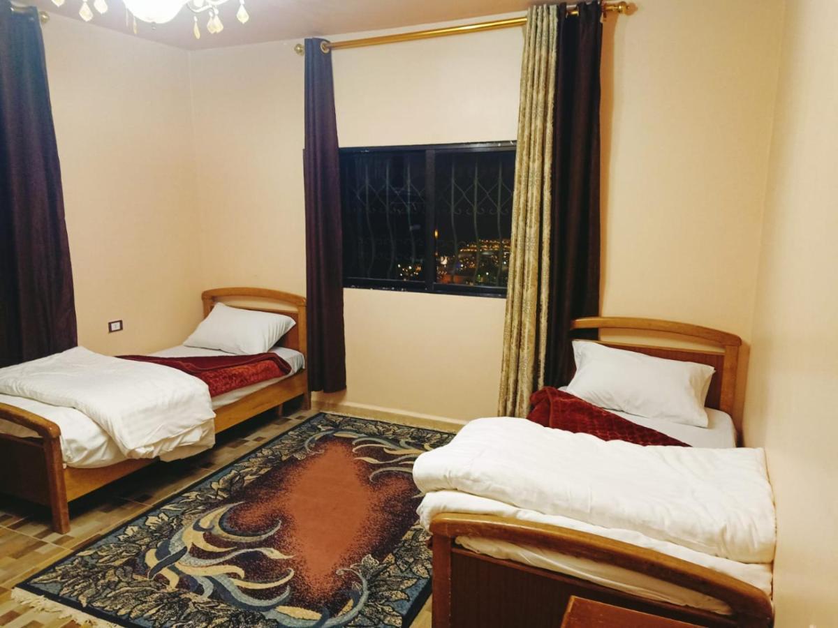 Jordanian Baity Apartment Vádi Músza Kültér fotó